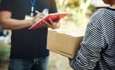 Free Doorstep Shipping Pickup for E-Commerce Parcels